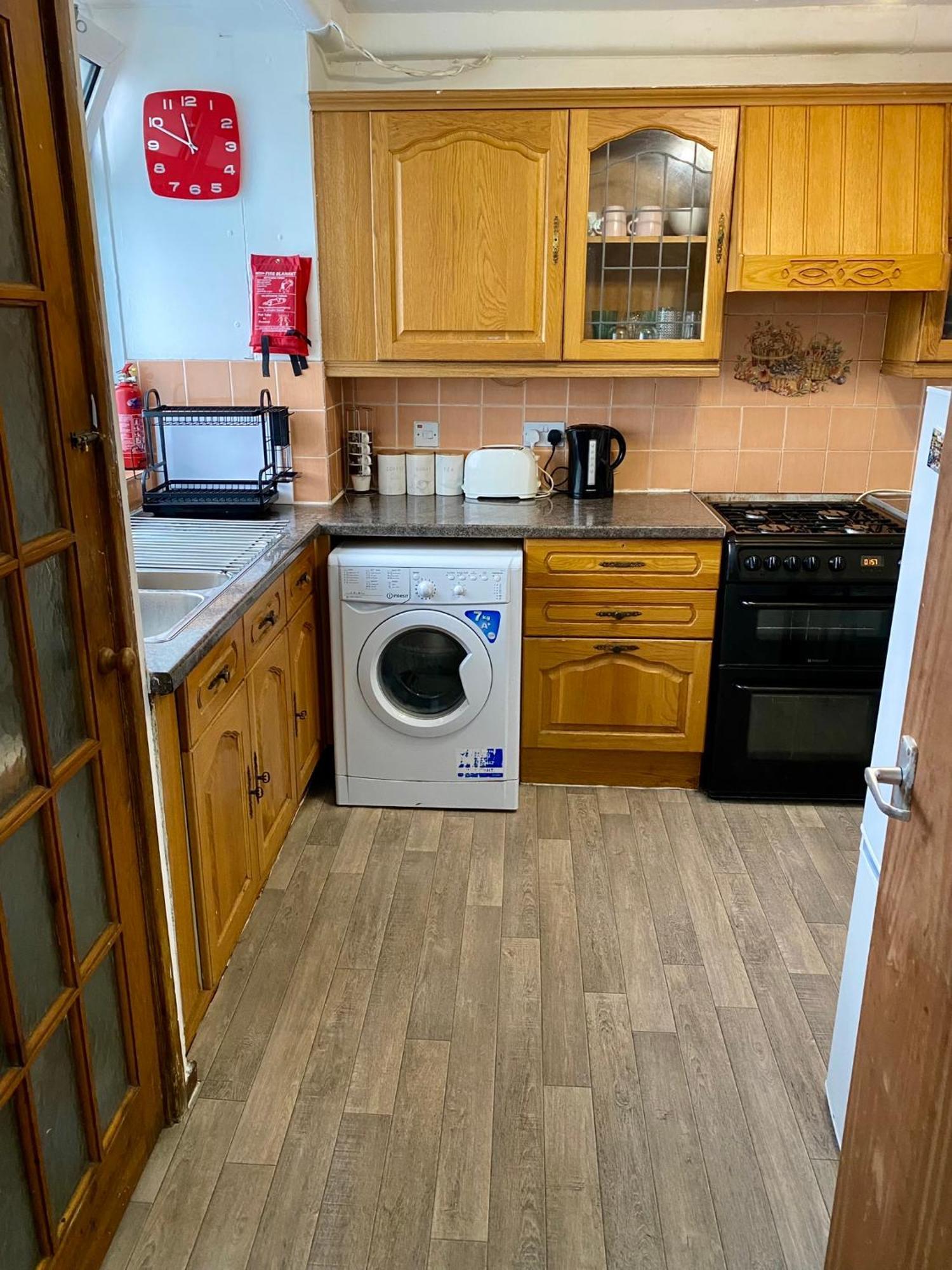 Cosy 3 Bed Apt, Old Truman Brewery! Brick Lane, London, E1 ภายนอก รูปภาพ
