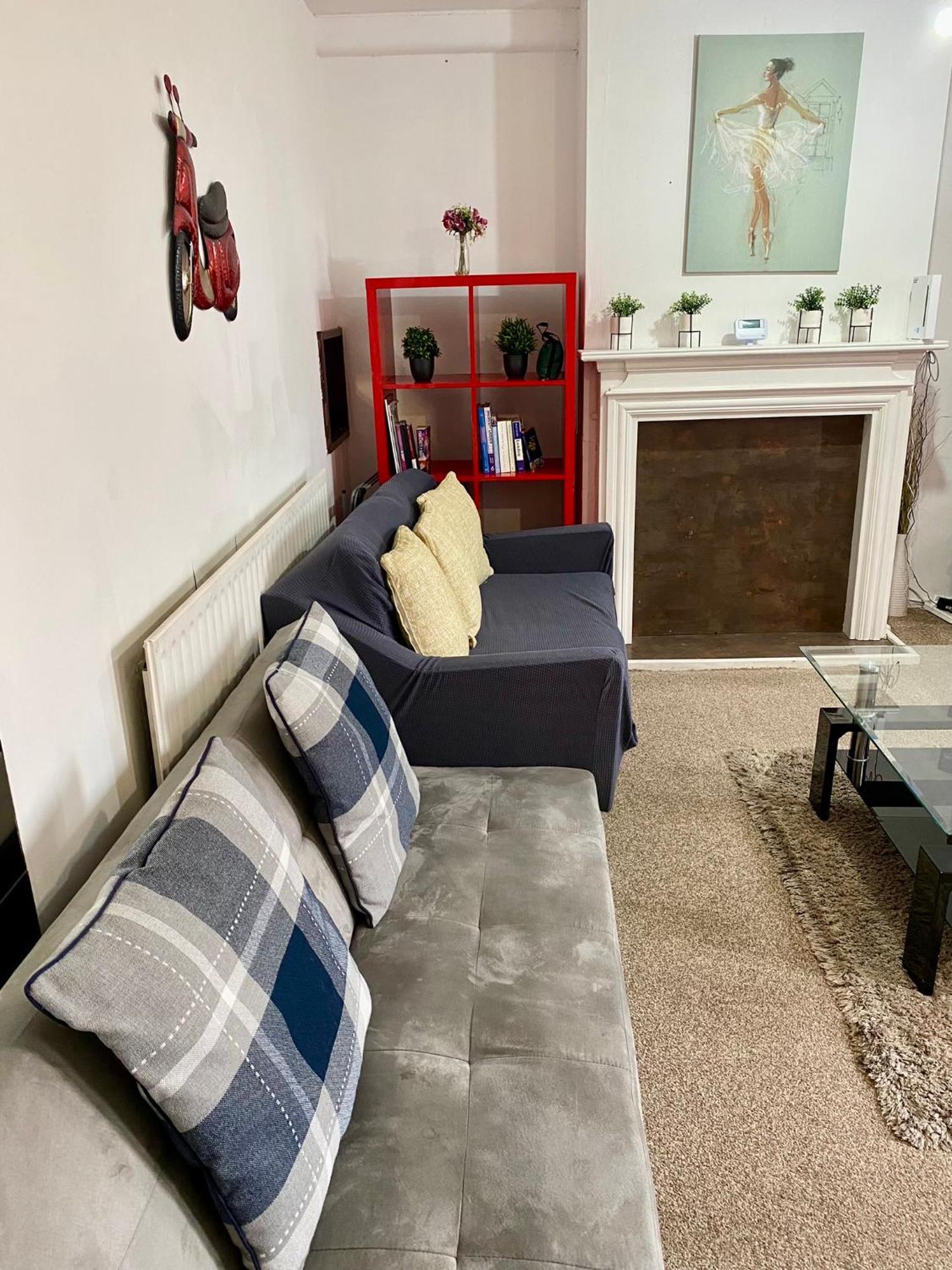 Cosy 3 Bed Apt, Old Truman Brewery! Brick Lane, London, E1 ภายนอก รูปภาพ