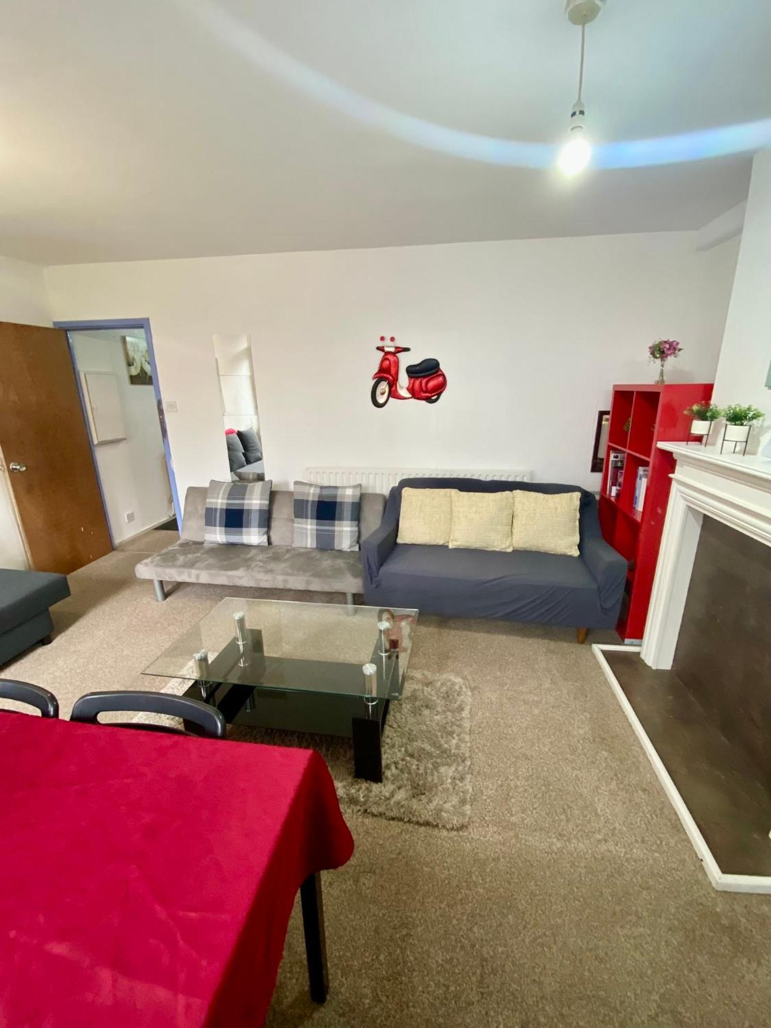 Cosy 3 Bed Apt, Old Truman Brewery! Brick Lane, London, E1 ภายนอก รูปภาพ